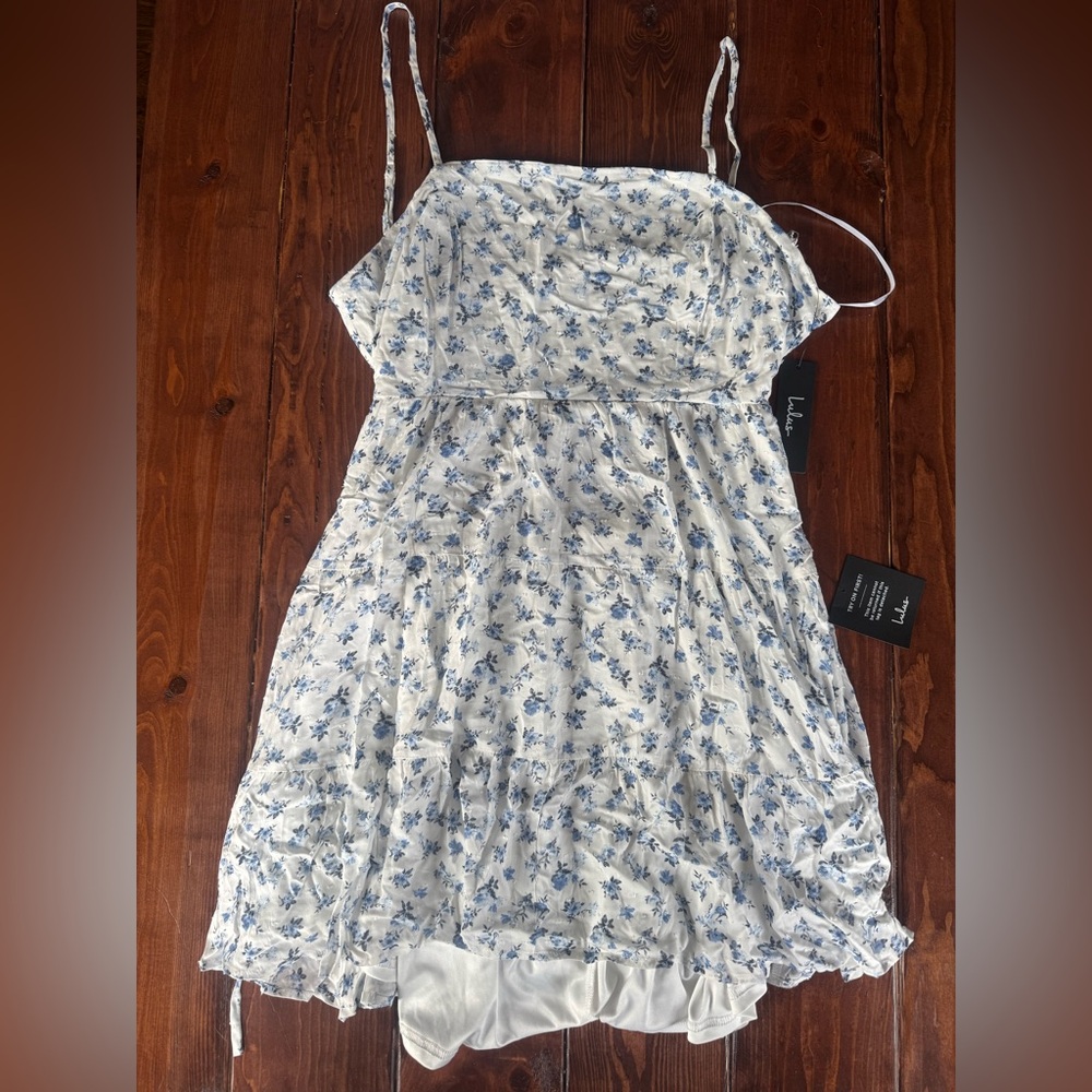 Lulus White & Blue Floral Tiered Midi Dress